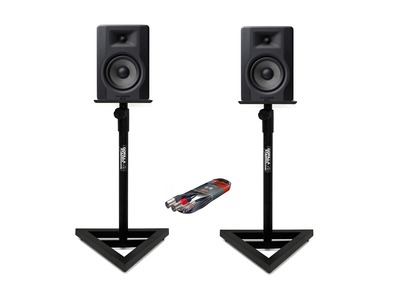 2x M-Audio BX5 D3 with Stands & Cable